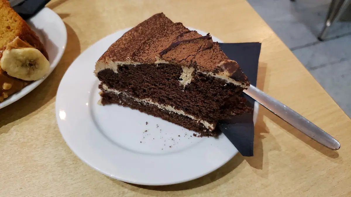 The Cake Box – eggless cake shop in Preston Plucknett, Yeovil